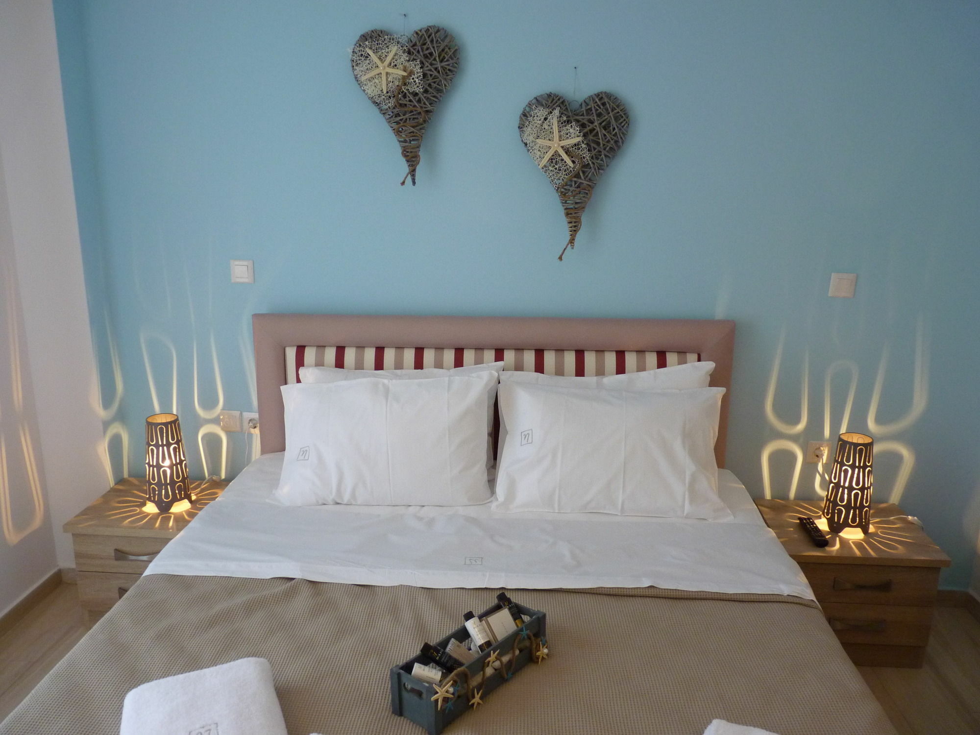 Ilianthos Apartments & Studios มิกรอส ยาลอส ภายนอก รูปภาพ